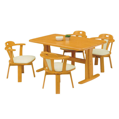 食卓5点 マリー